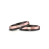 Alianzas de boda de carbono y oro rosado con diamantes