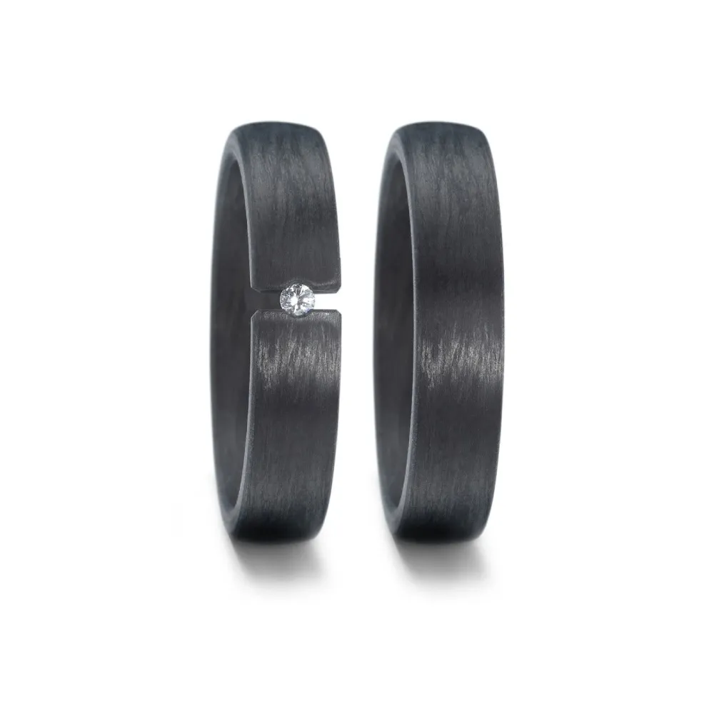 Alianzas de boda de carbono con diamante