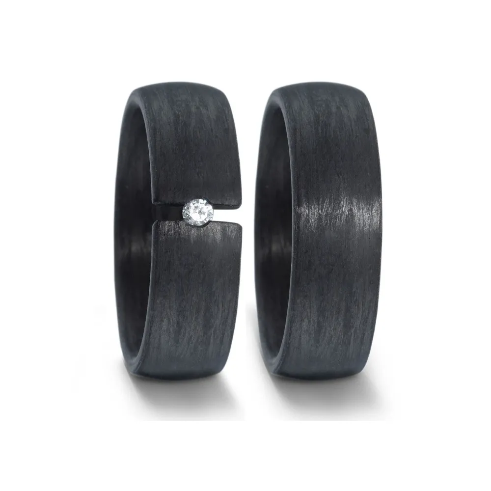 Alianzas de boda de carbono con diamante