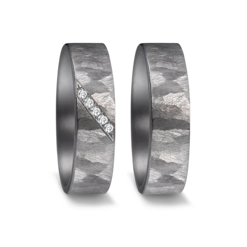 Alianzas de boda de tántalo con diamantes