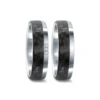 Alianzas de boda de acero y carbono con diamantes