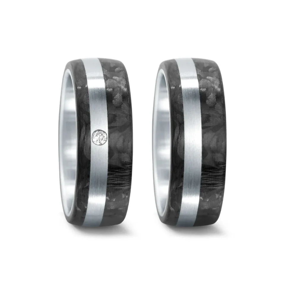 Alianzas de boda de acero y carbono con diamante