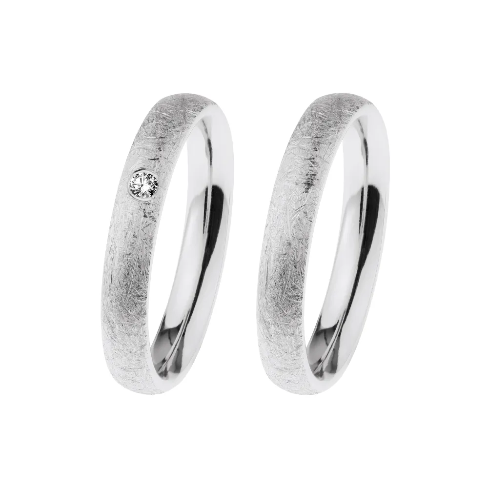 Alianzas de boda de acero con diamante