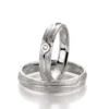 Alianzas de boda de plata con diamante
