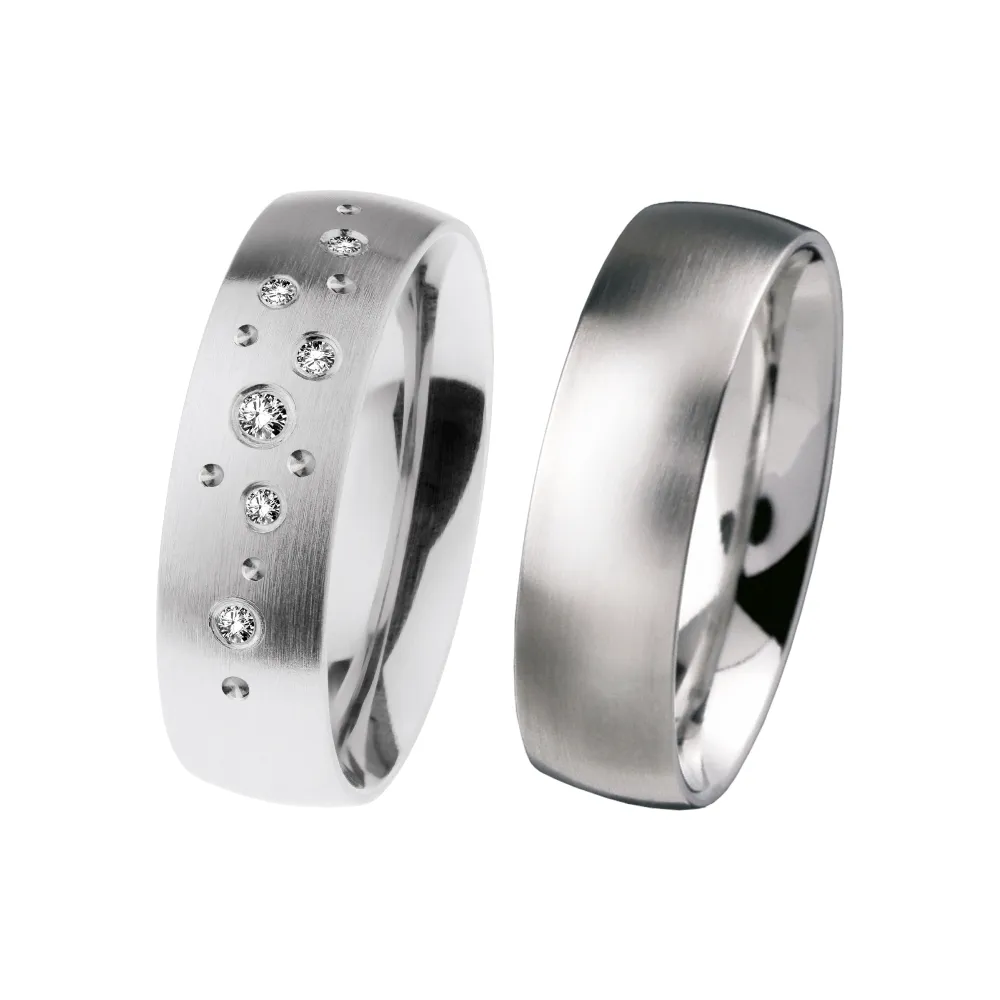 Alianzas de boda de acero con diamantes