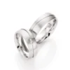 Alianzas de boda de acero con diamante