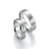 Alianzas de boda de acero con diamante