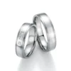 Alianzas de boda de acero con diamantes