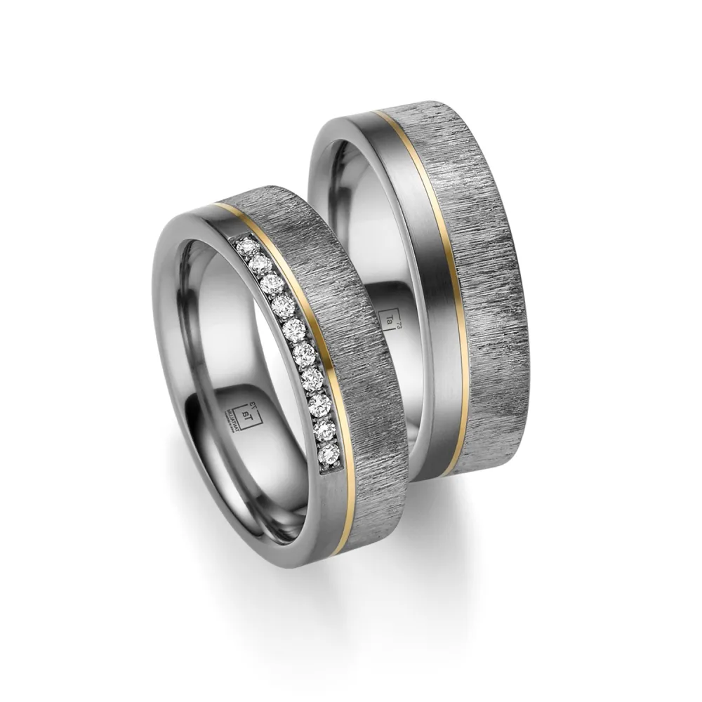 Alianzas de boda de tántalo y oro amarillo con diamantes