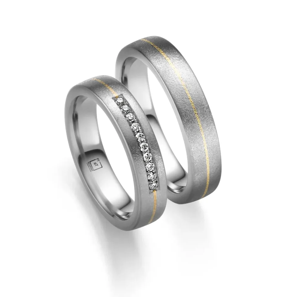 Alianzas de boda de tántalo y oro amarillo con diamantes