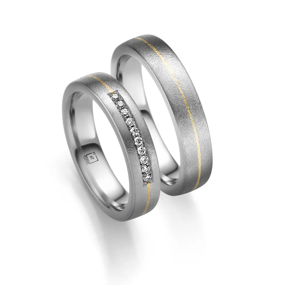 Alianzas de boda de tántalo y oro amarillo con diamantes